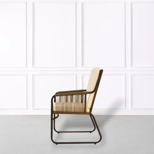 Outdoor Lounge Chair