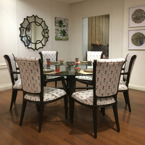 VA Dining Table